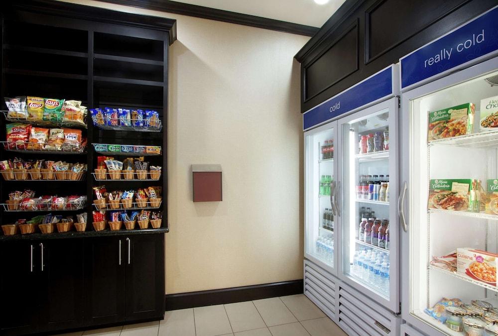 Hilton Garden Inn Tyler Ngoại thất bức ảnh