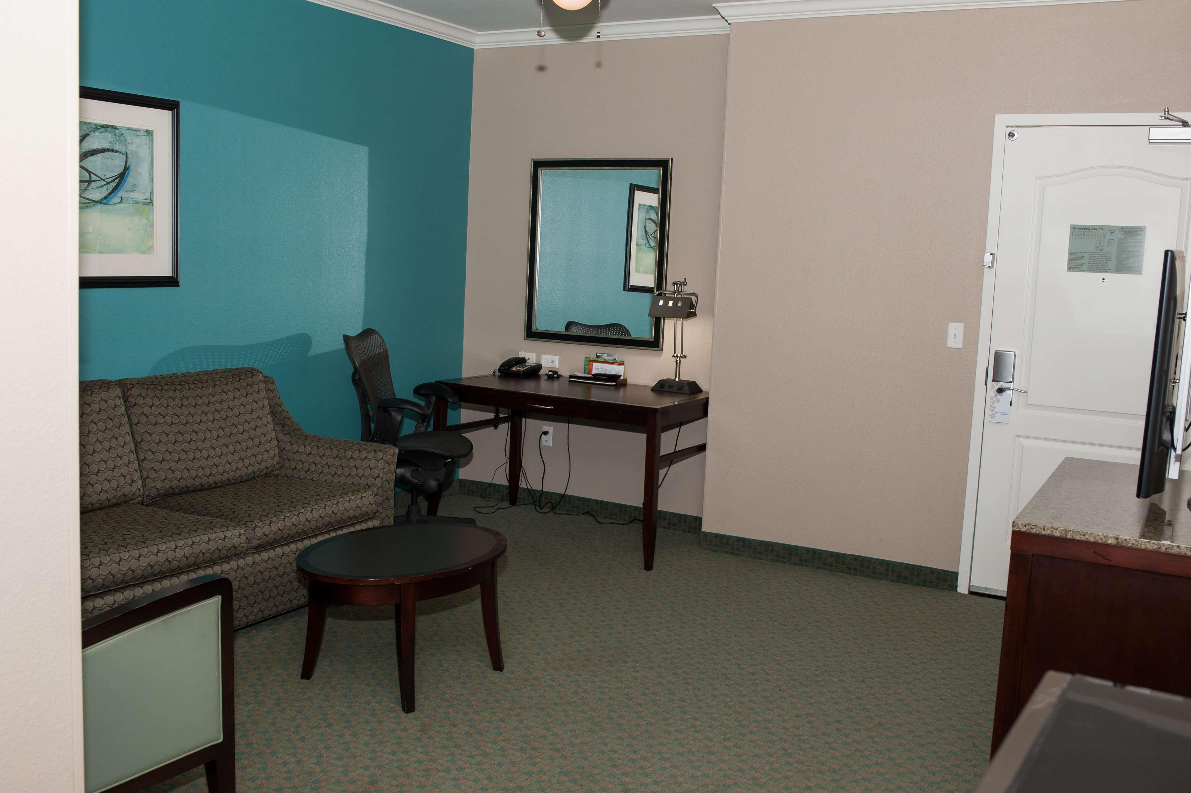 Hilton Garden Inn Tyler Ngoại thất bức ảnh