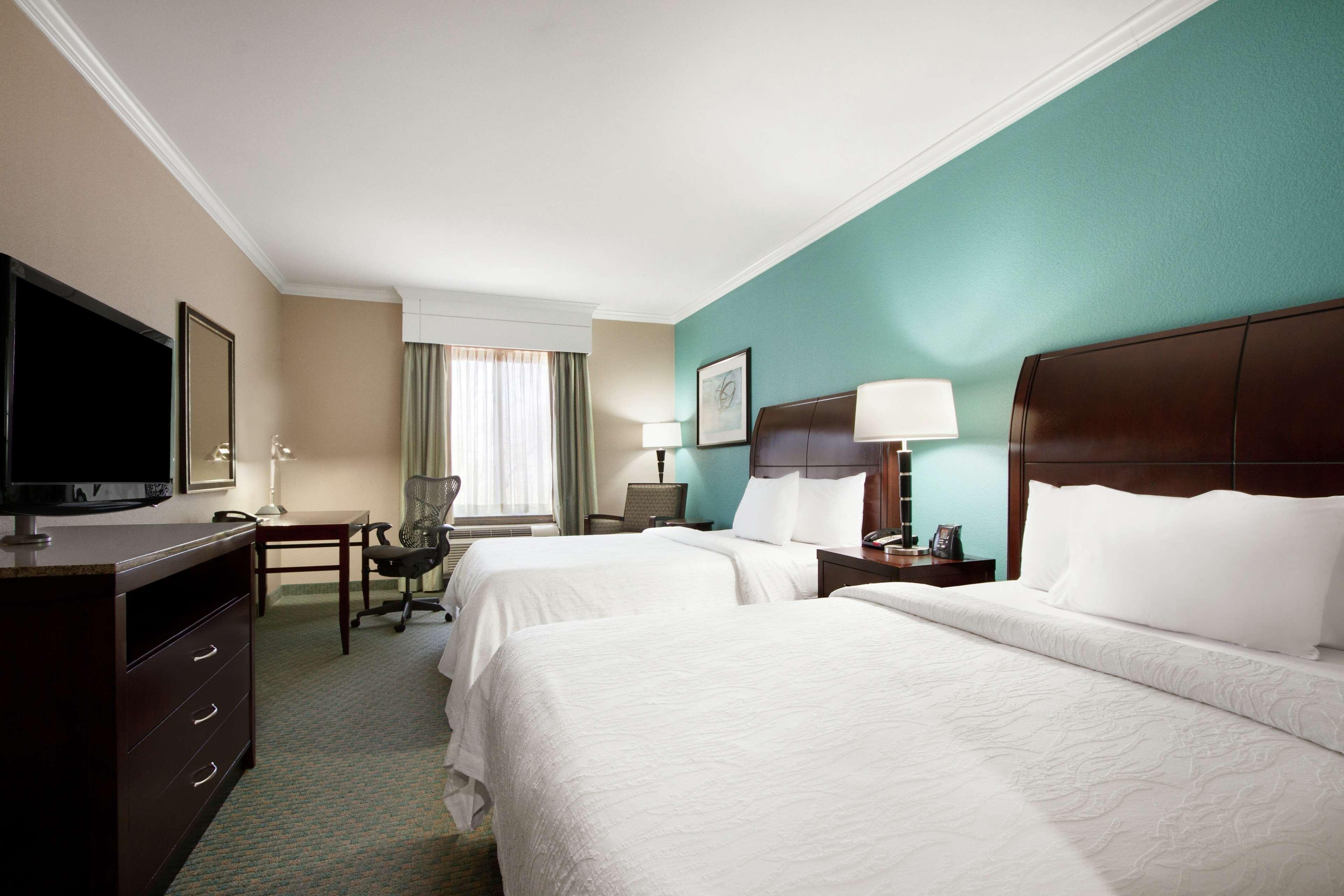 Hilton Garden Inn Tyler Ngoại thất bức ảnh