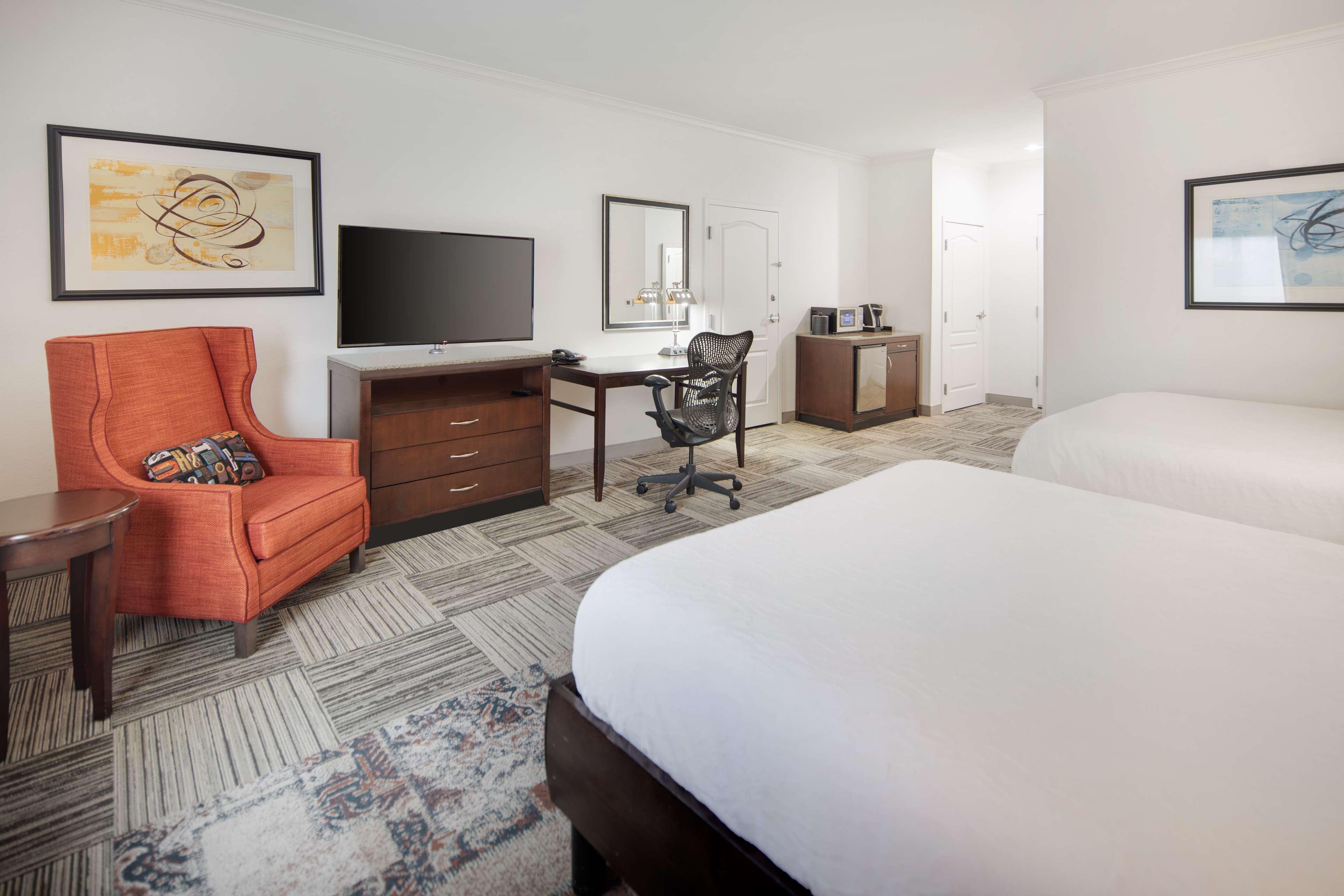 Hilton Garden Inn Tyler Ngoại thất bức ảnh