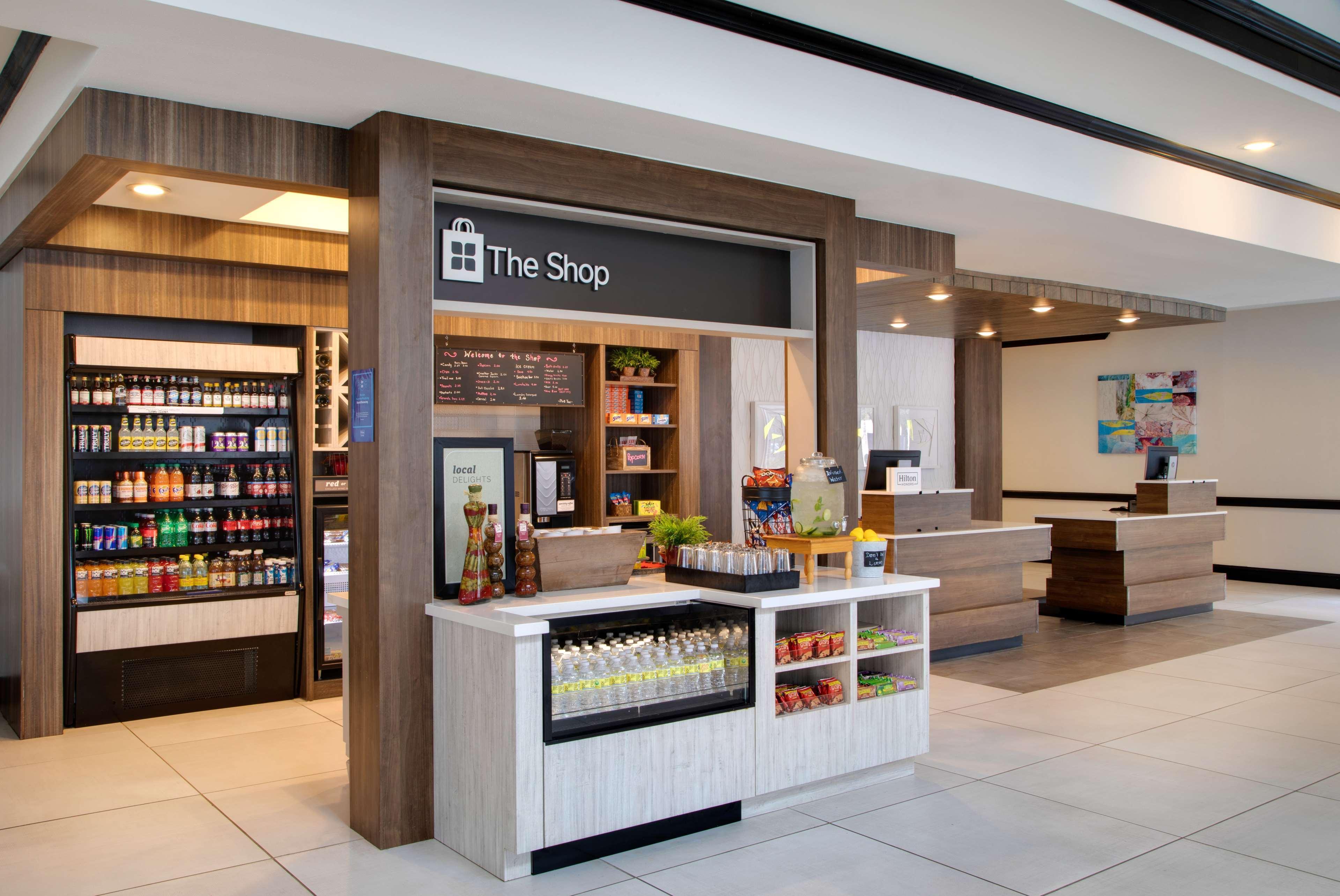 Hilton Garden Inn Tyler Ngoại thất bức ảnh