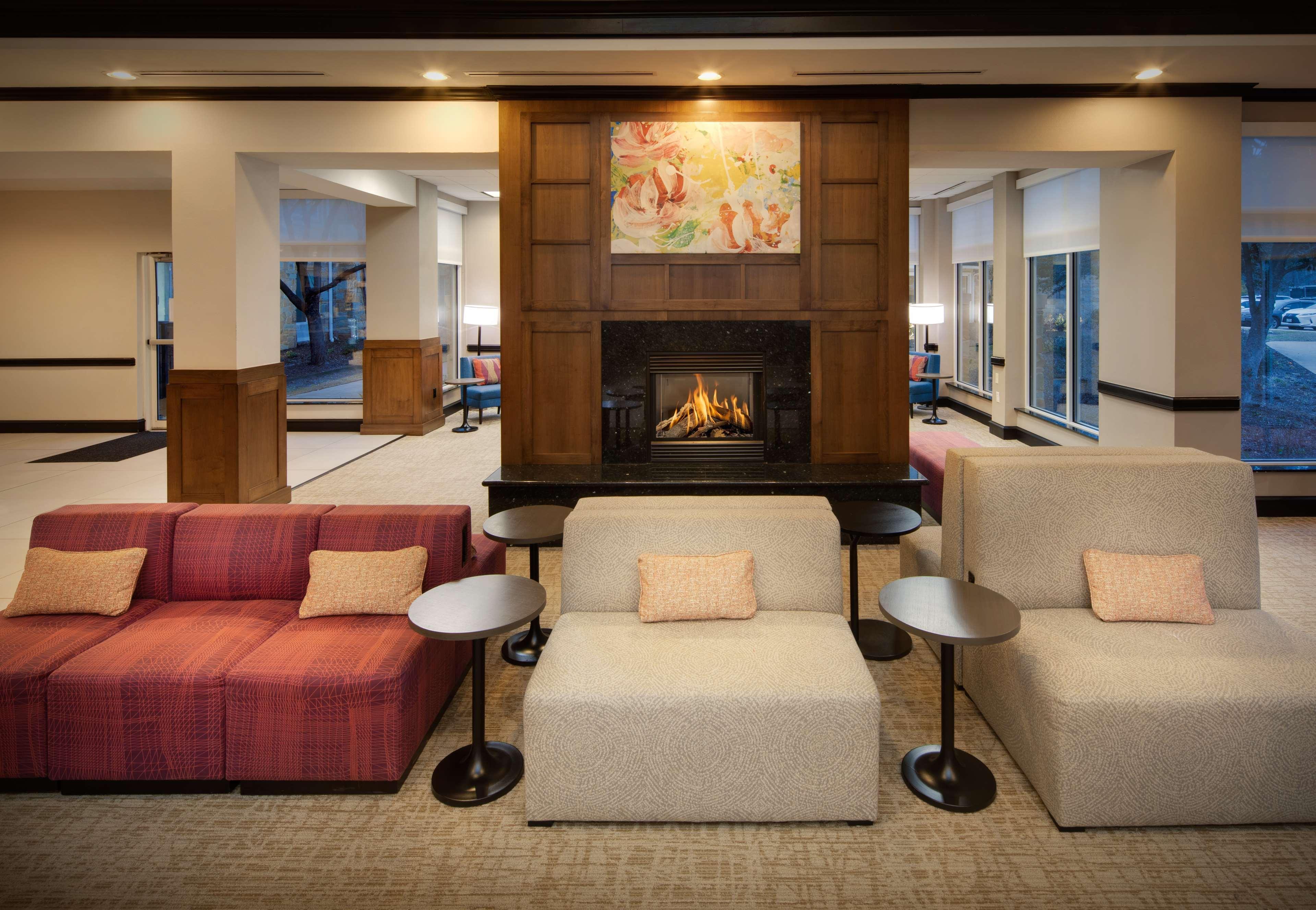 Hilton Garden Inn Tyler Ngoại thất bức ảnh