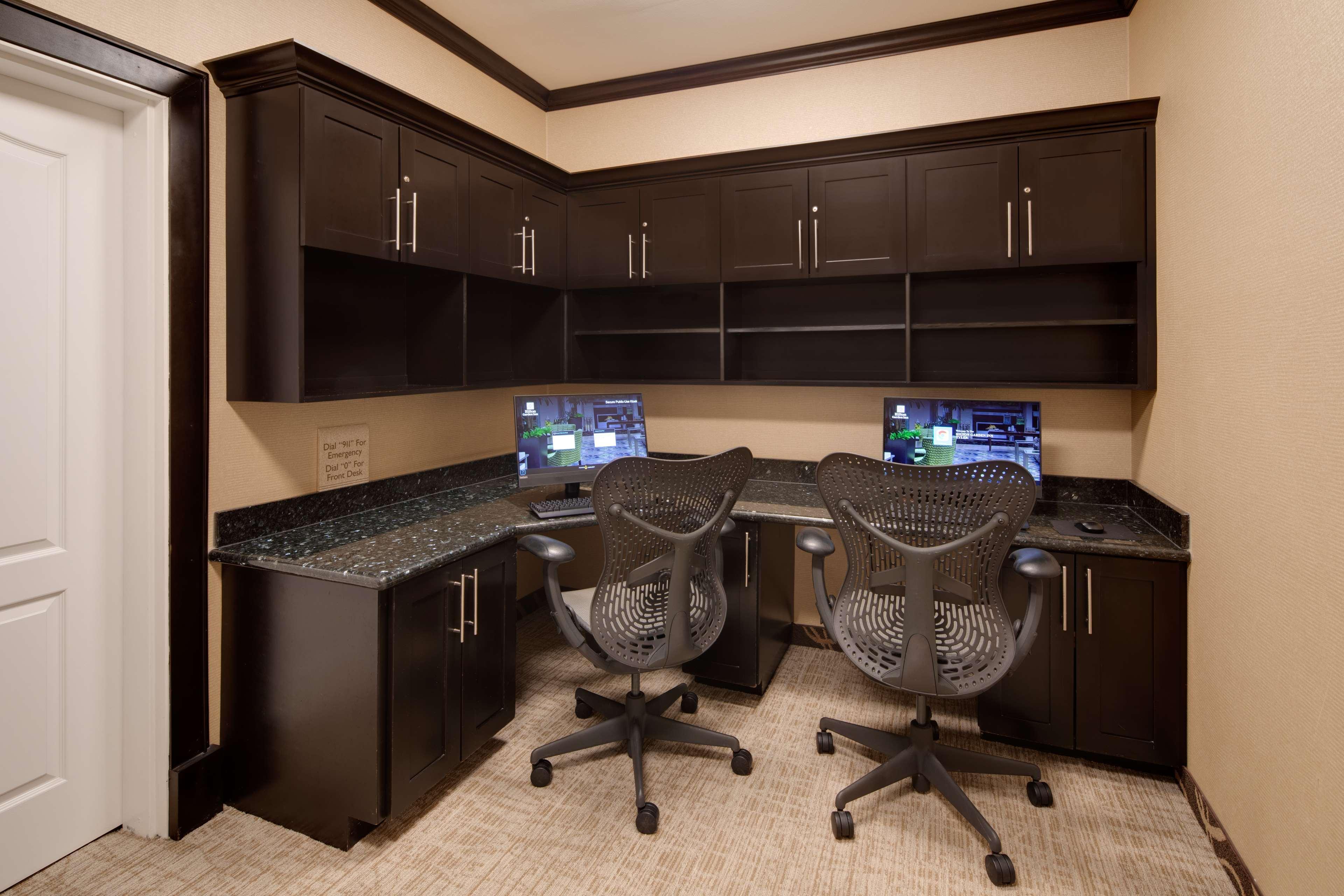 Hilton Garden Inn Tyler Ngoại thất bức ảnh