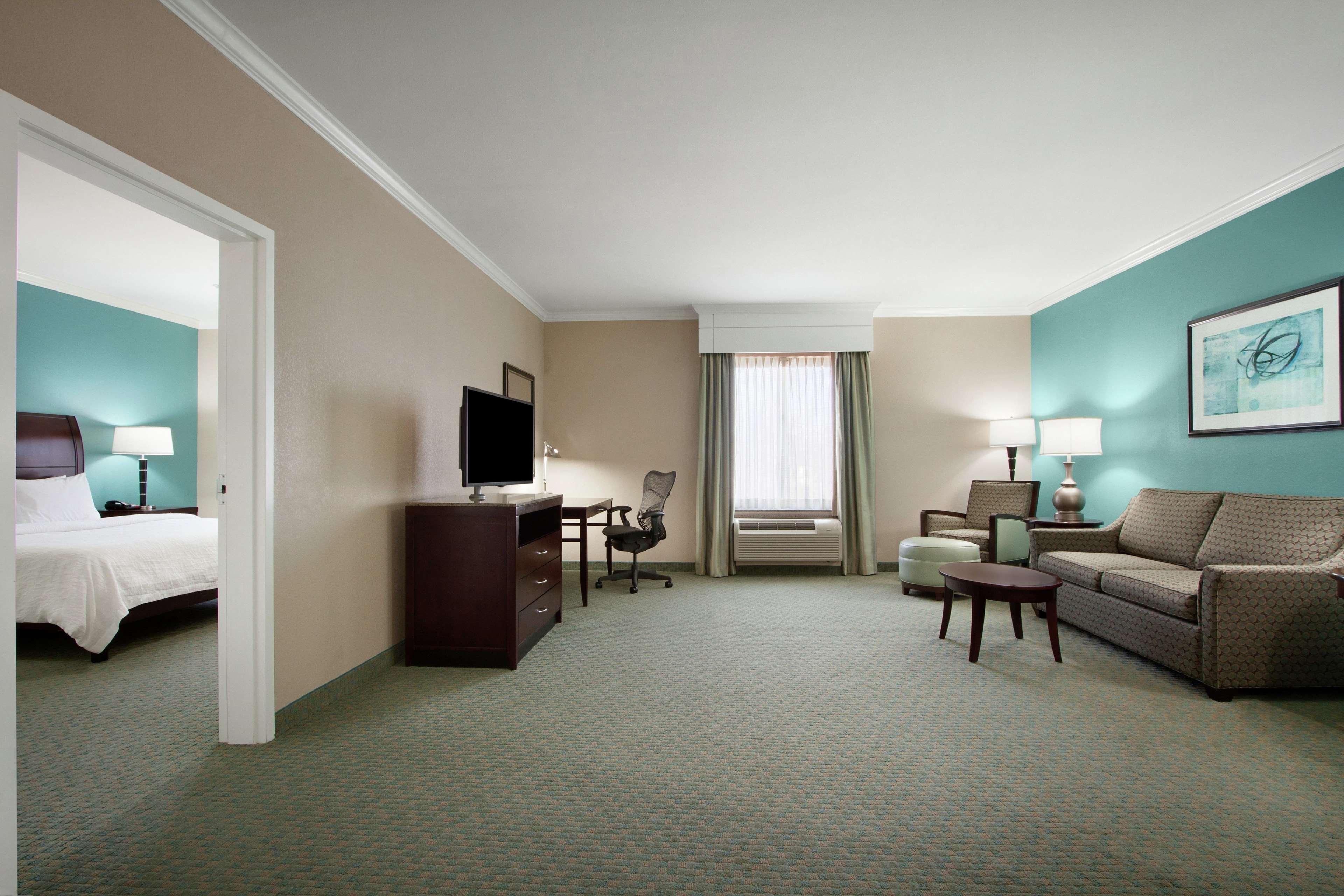 Hilton Garden Inn Tyler Ngoại thất bức ảnh