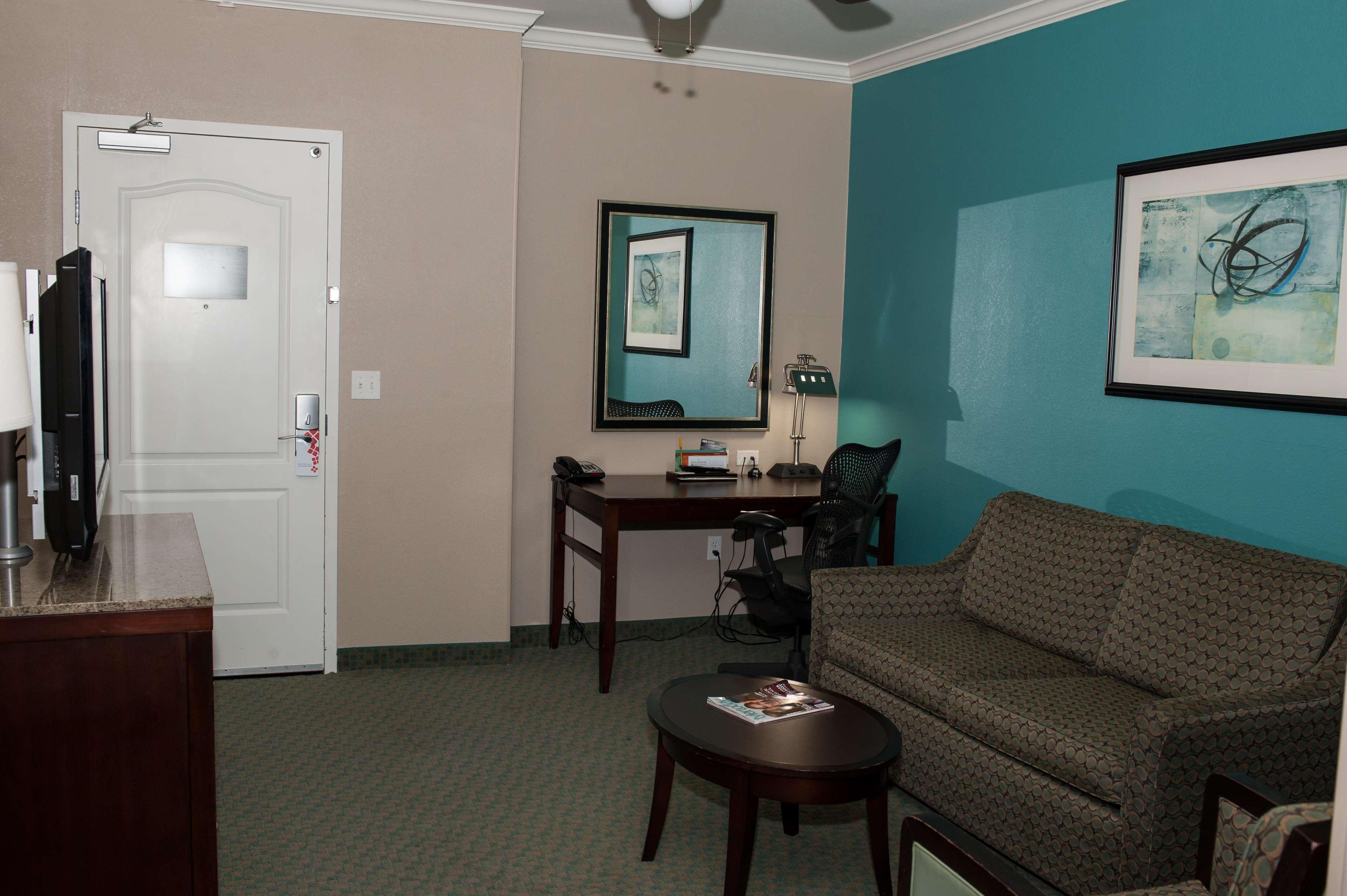 Hilton Garden Inn Tyler Ngoại thất bức ảnh
