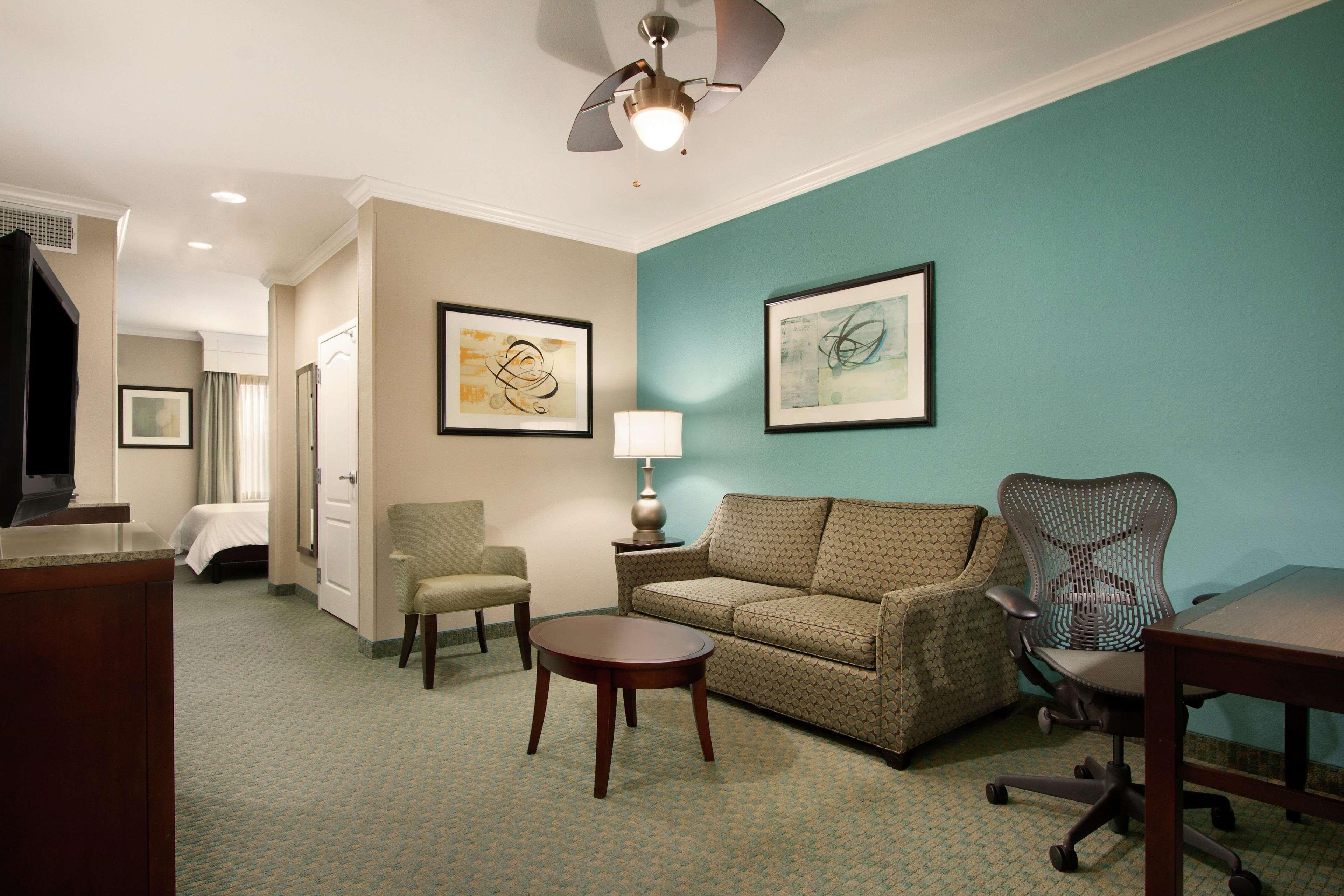Hilton Garden Inn Tyler Ngoại thất bức ảnh