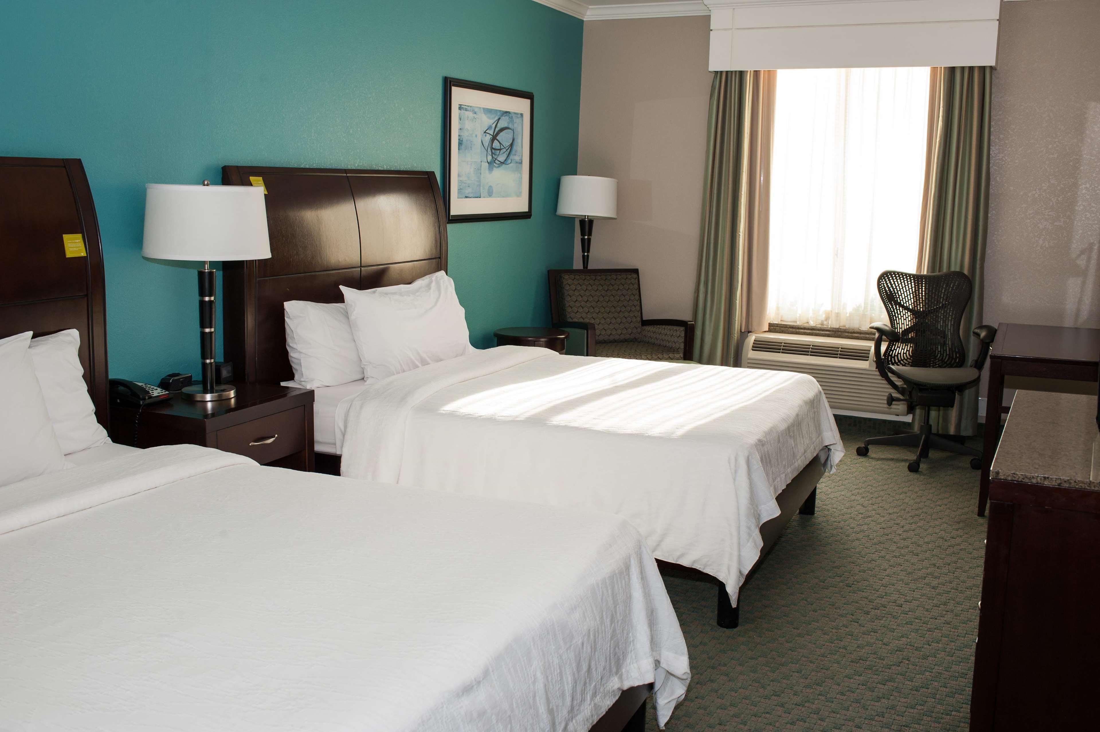 Hilton Garden Inn Tyler Ngoại thất bức ảnh